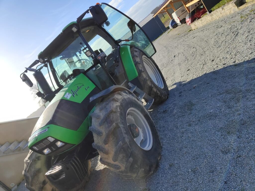 TRACTEUR AGRICOLE Deutz-Fahr AGROTRON K90 Année 2006