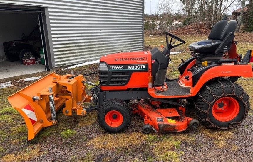 Kubota  BX2200